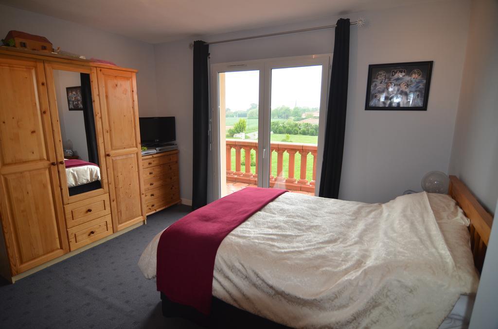 Bed and Breakfast La Batterie Lagarde-Hachan Esterno foto